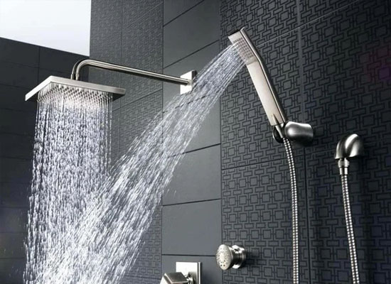 Lý do để bạn nên sử dụng sen cây tắm thay cho sen tắm thường